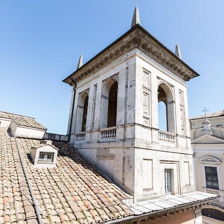 Sunny Apartment Navona Square ローマ エクステリア 写真