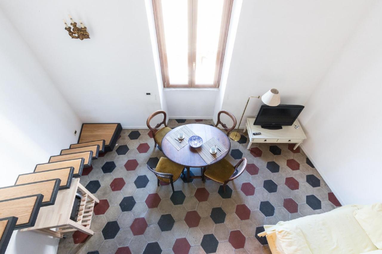 Sunny Apartment Navona Square ローマ エクステリア 写真