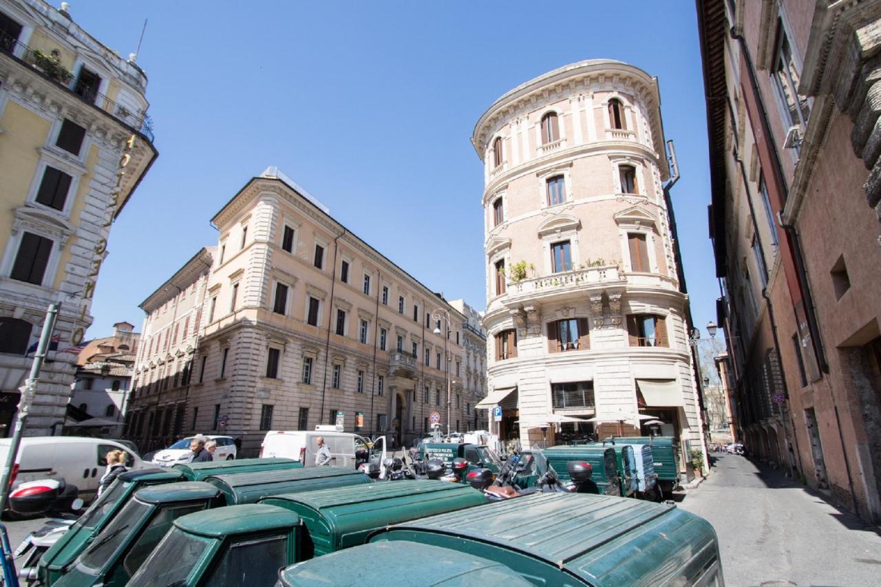 Sunny Apartment Navona Square ローマ エクステリア 写真